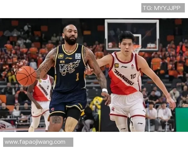 2020年CBA广东队对阵浙江队精彩比赛录像回顾与分析